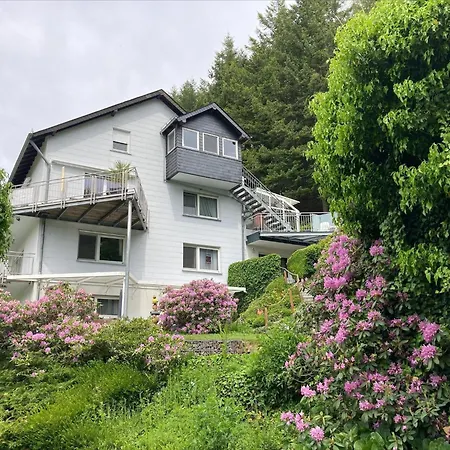 Forest Hideaway, Cleaning Included Daire *