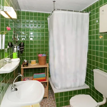 Forest Hideaway, Cleaning Included *